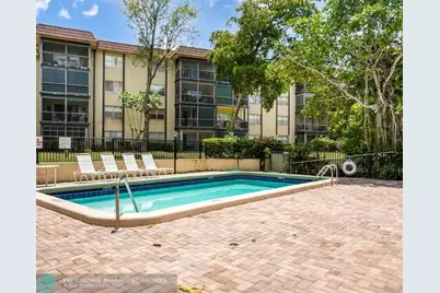 6201 N Falls Cir Dr, Unit #109, Lauderhill, FL 33319 - Photo 21