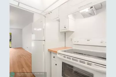 6201 N Falls Cir Dr, Unit #109, Lauderhill, FL 33319 - Photo 11