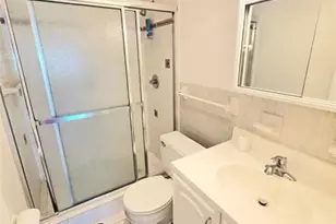 2230 NE 56th Pl, Fort Lauderdale, FL 33308 - Photo 17