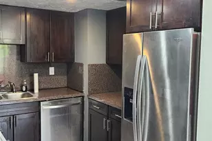 2944 E Missionwood Ln, Miramar, FL 33025 - Photo 9