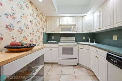101  Briny Ave, Unit #2104, Pompano Beach, FL 33062 - Photo 17