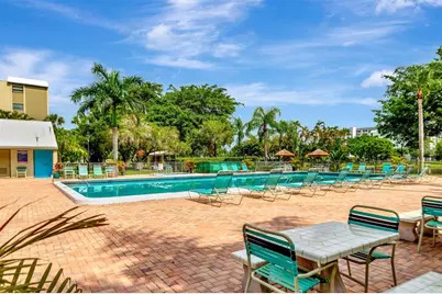 2112 S Cypress Bend Dr, Unit #401, Pompano Beach, FL 33069 - Photo 45