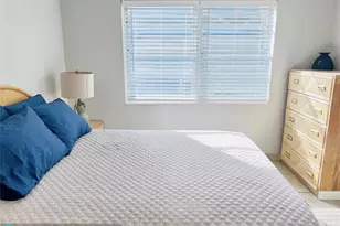 120 NE 20th Ave, Deerfield Beach, FL 33441 - Photo 15