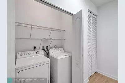 9637  Watercrest Isle, Parkland, FL 33076 - Photo 33