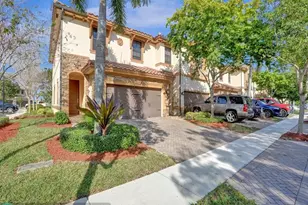 9637 Watercrest Isle, Parkland, FL 33076 - Photo 5
