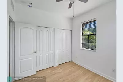 9637  Watercrest Isle, Parkland, FL 33076 - Photo 37