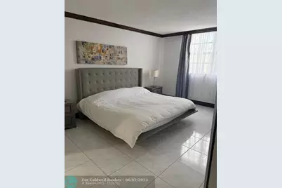 1833 S Ocean Dr, Unit #1209, Hallandale Beach, FL 33009 - Photo 7