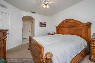 5048 SW 136th Ave, Miramar, FL 33027 - Photo 17