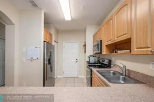 5048 SW 136th Ave, Miramar, FL 33027 - Photo 7