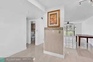 8941 S Hollybrook Blvd, Pembroke Pines, FL 33025 - Photo 13
