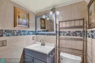 8941 S Hollybrook Blvd, Pembroke Pines, FL 33025 - Photo 27