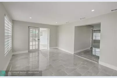 520 SW 13th Pl, Deerfield Beach, FL 33441 - Photo 17