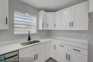 520 SW 13th Pl, Deerfield Beach, FL 33441 - Photo 13