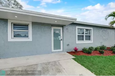 520 SW 13th Pl, Deerfield Beach, FL 33441 - Photo 5