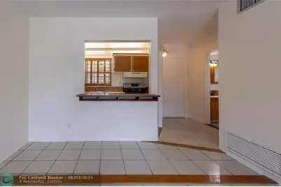 1001 SE 16th St, Unit #8, Fort Lauderdale, FL 33316 - Photo 7