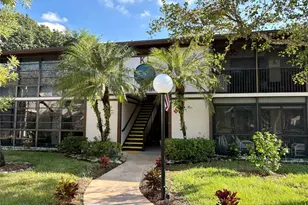 9384 S Belfort Cir, Tamarac, FL 33321 - Photo 11