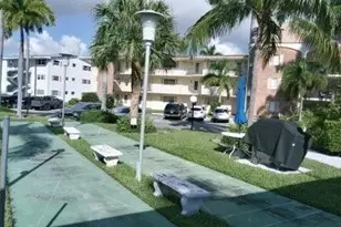 465 Paradise Isle Blvd, Hallandale Beach, FL 33009 - Photo 19