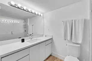 2301 Collins Ave, Miami Beach, FL 33139 - Photo 15