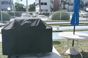 465 Paradise Isle Blvd, Hallandale Beach, FL 33009 - Photo 15