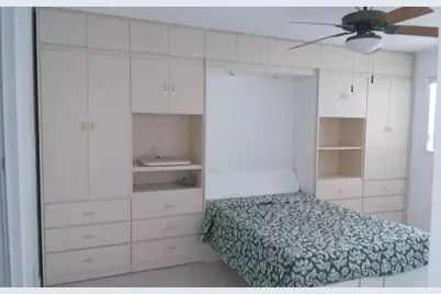 465  Paradise Isle Blvd, Unit #307, Hallandale Beach, FL 33009 - Photo 11