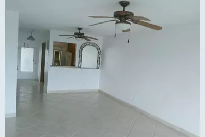 465  Paradise Isle Blvd, Unit #307, Hallandale Beach, FL 33009 - Photo 3