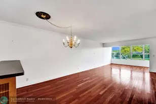 818 SE 4th St, Fort Lauderdale, FL 33301 - Photo 9