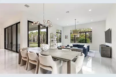 9280  Coral Isles Cir, Palm Beach Gardens, FL 33412 - Photo 13