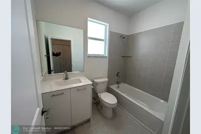 2437 NW 131st Cir, Miami, FL 33167 - Photo 15