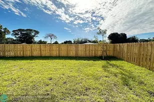 2437 NW 131st Cir, Miami, FL 33167 - Photo 23