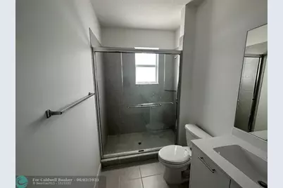 2437 NW 131st Cir, Miami, FL 33167 - Photo 11