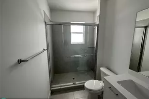 2437 NW 131st Cir, Miami, FL 33167 - Photo 11