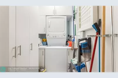 180  Isle Of Venice Dr, Unit #127, Fort Lauderdale, FL 33301 - Photo 17