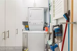 180 Isle of Venice Dr, Fort Lauderdale, FL 33301 - Photo 17