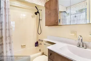 180 Isle of Venice Dr, Fort Lauderdale, FL 33301 - Photo 29