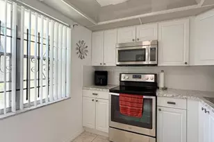 2901 NW 48th Ave, Lauderdale Lakes, FL 33313 - Photo 11