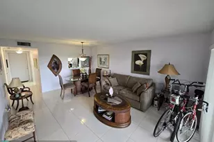 10442 Sunrise Lakes Blvd, Sunrise, FL 33322 - Photo 21