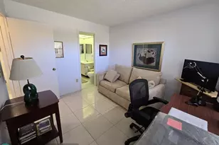 10442 Sunrise Lakes Blvd, Sunrise, FL 33322 - Photo 13