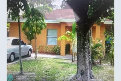 1835  Lauderdale Manor Dr, Fort Lauderdale, FL 33311 - Photo 1