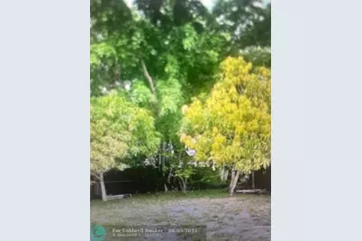 901 NW 24th Ave, Fort Lauderdale, FL 33311 - Photo 1