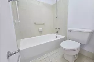 6890 Royal Palm Blvd, Margate, FL 33063 - Photo 19