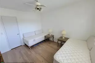 230 NE 26th Ave, Boynton Beach, FL 33435 - Photo 17