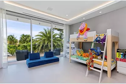 650  Royal Plaza Dr, Fort Lauderdale, FL 33301 - Photo 37