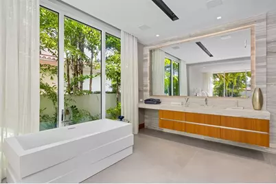 650  Royal Plaza Dr, Fort Lauderdale, FL 33301 - Photo 19