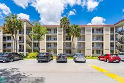 2650 NW 49th Ave, Unit #217, Lauderdale Lakes, FL 33313 - Photo 1