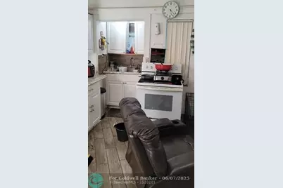 2441 NW 104th St, Miami, FL 33147 - Photo 19