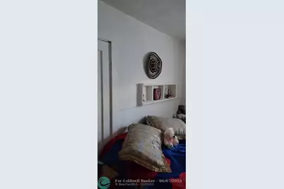 2441 NW 104th St, Miami, FL 33147 - Photo 21