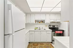 5800 W Margate Blvd Unit, Margate, FL 33063 - Photo 7