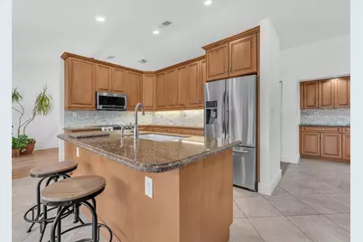 4664 NW 58th Ter, Coral Springs, FL 33067 - Photo 13