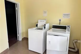 2029 Cambridge B, Deerfield Beach, FL 33442 - Photo 23