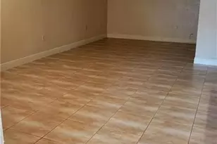 780 NE 199th St Unit #E 101, Miami, FL 33179 - Photo 11